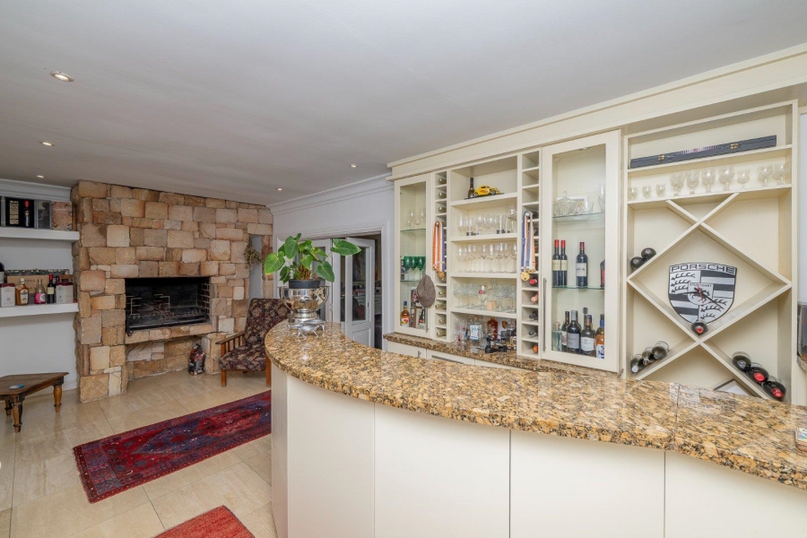 5 Bedroom Property for Sale in Welgedacht Western Cape